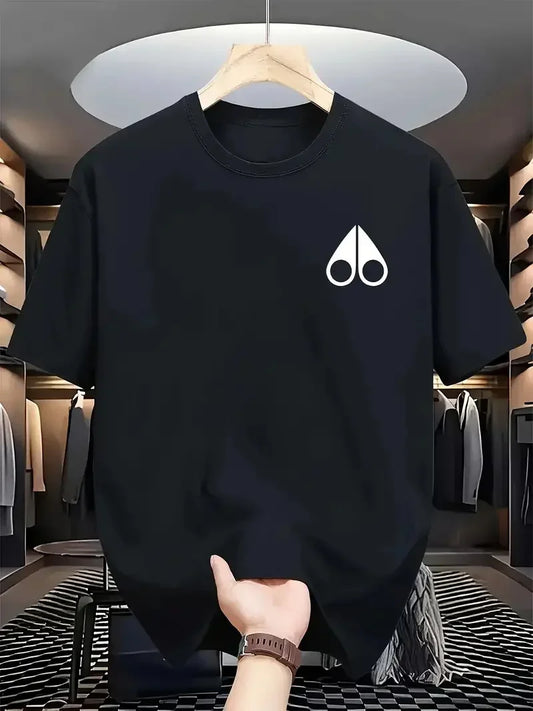 Men's clothing loose-fitting short-sleeved sports T-shirt made of pure cotton for casual wear.