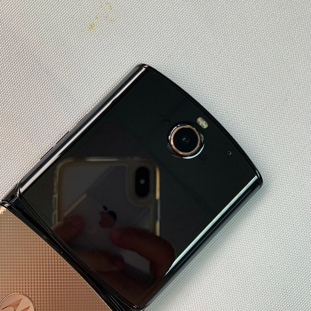 Motorola Razr 2019 XT2000 4G LTE SmartPhone NFC 6GB+128GB eSIM 16MP+5MP P-OLED 6.2'' Snapdragon 710 Octa-Core Android CellPhone