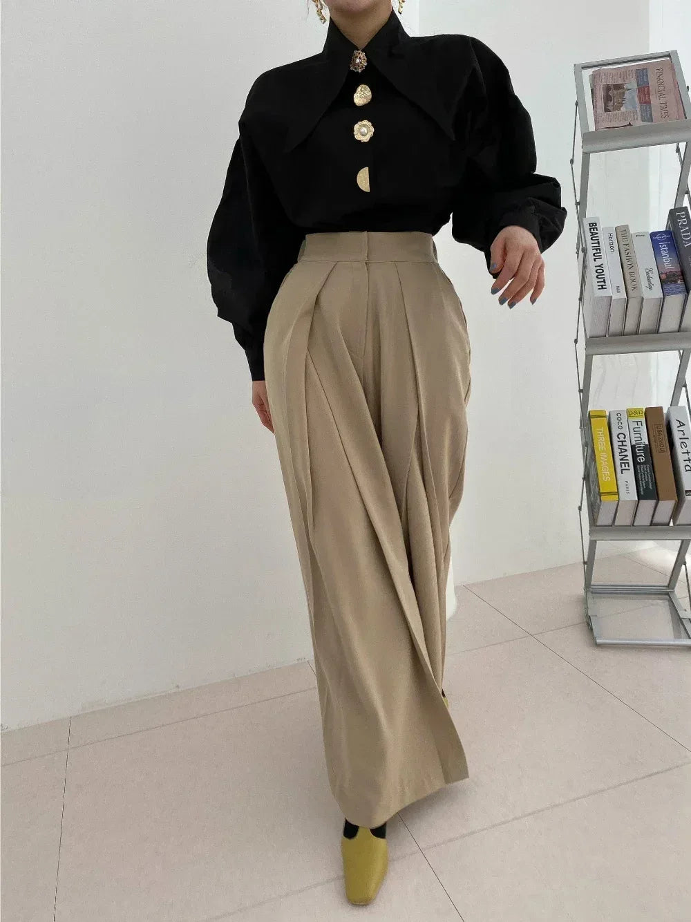 2025 Autumn Long Sleeve Women Shirt Fashion Spring Lanter Sleeve Blouses Office Lady Elegant Tops Casual Loose Clothing