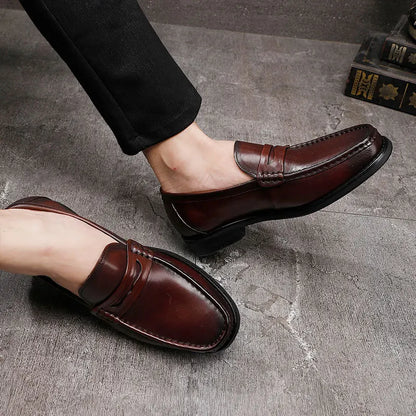 Vintage Top Layer Genuine Leather Slip on Loafers Breathable Moccasins Driving Design Casual Cowhide Shoes for Men