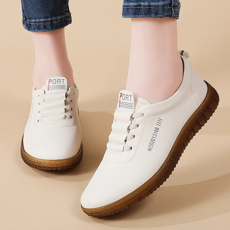 100% cowhide Women's Leather shoes New large size casual sports shoes Fashion  Lightness Women's vulcanized shoes sneakers