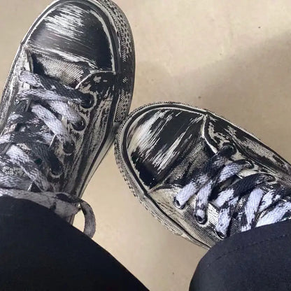 Graffiti Sneakers Men Women Black Ink Dirty Shoes Size 35-44 College Hiphop Style School Couple Shoes 2024 Spring Canvas Sneaker