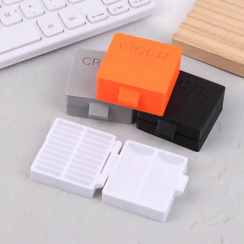 Wholesale 20-Hole CR2032 Battery Box Coin Cell Battery Storage Case Small Battery Organizer Portable Batteries Protective Holder