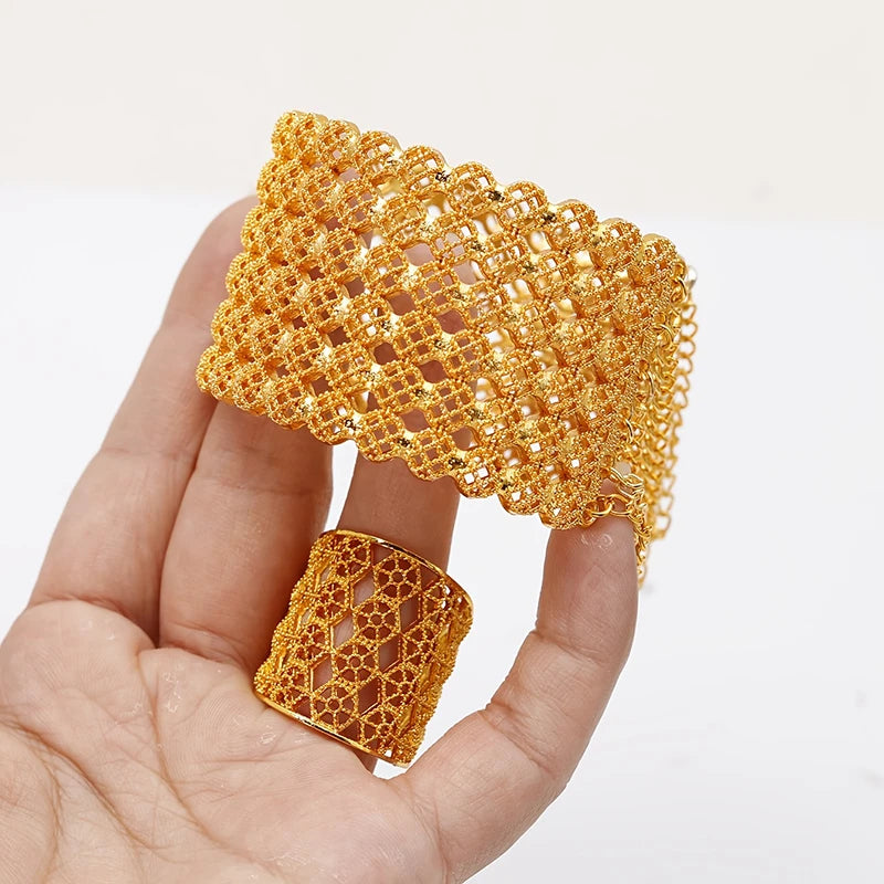 Women's Gold-Plated Hollow Metal Cuff Bangle Alloy Jewelry Set Pearl Ring for Weddings Engagements Personalities' Gift