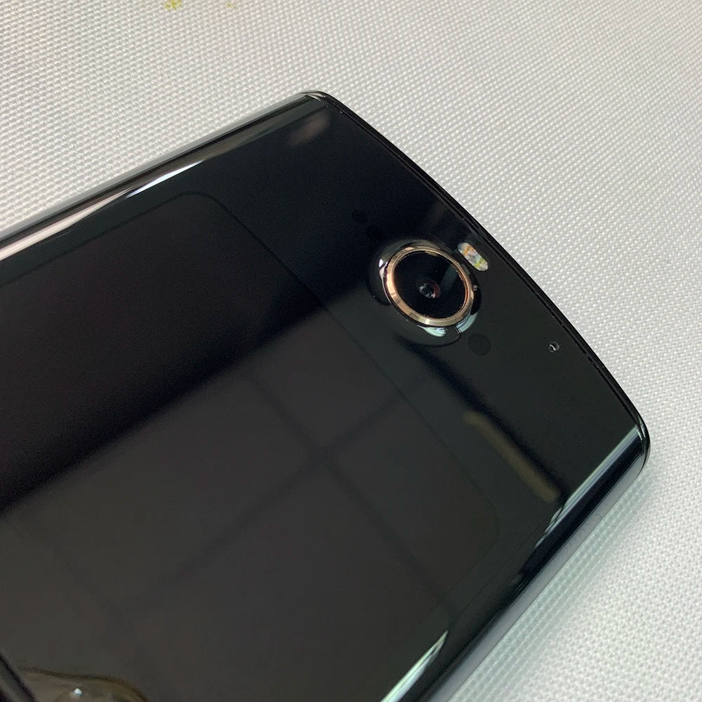 Motorola Razr 2019 XT2000 4G LTE SmartPhone NFC 6GB+128GB eSIM 16MP+5MP P-OLED 6.2'' Snapdragon 710 Octa-Core Android CellPhone