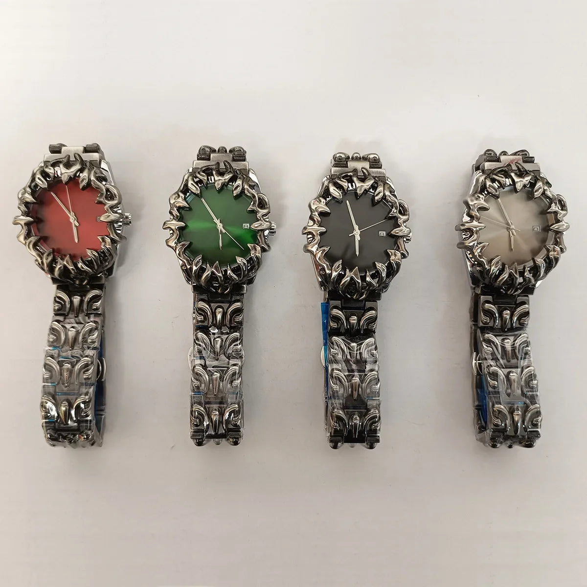 2025 Alabaster Industries Y2K Demon Claw Quartz Watch Men Hot Medieval Old Unique Creative  Men's Watches Steel Watch AAA Clock