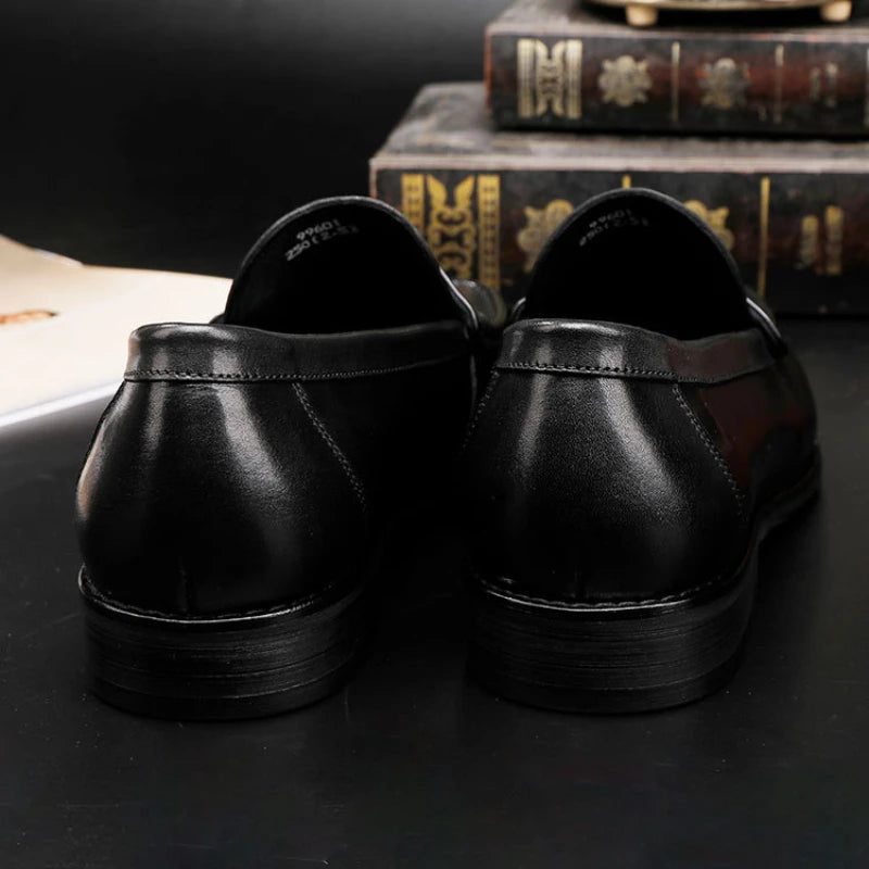 Vintage Top Layer Genuine Leather Slip on Loafers Breathable Moccasins Driving Design Casual Cowhide Shoes for Men