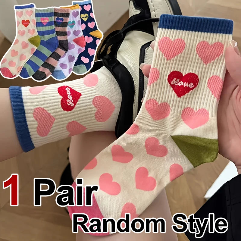 5 Pairs Dopamine Sweet Heart Striped Women Mid Tube Socks Fashionable Korean College Style Comfortable All Season Casual Socks