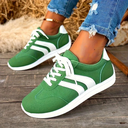 Women's Casual Sports Shoes - Rubber Sole, Geometric Pattern, Low Cut Lace Up Design, Suitable for Wearing All Seasons