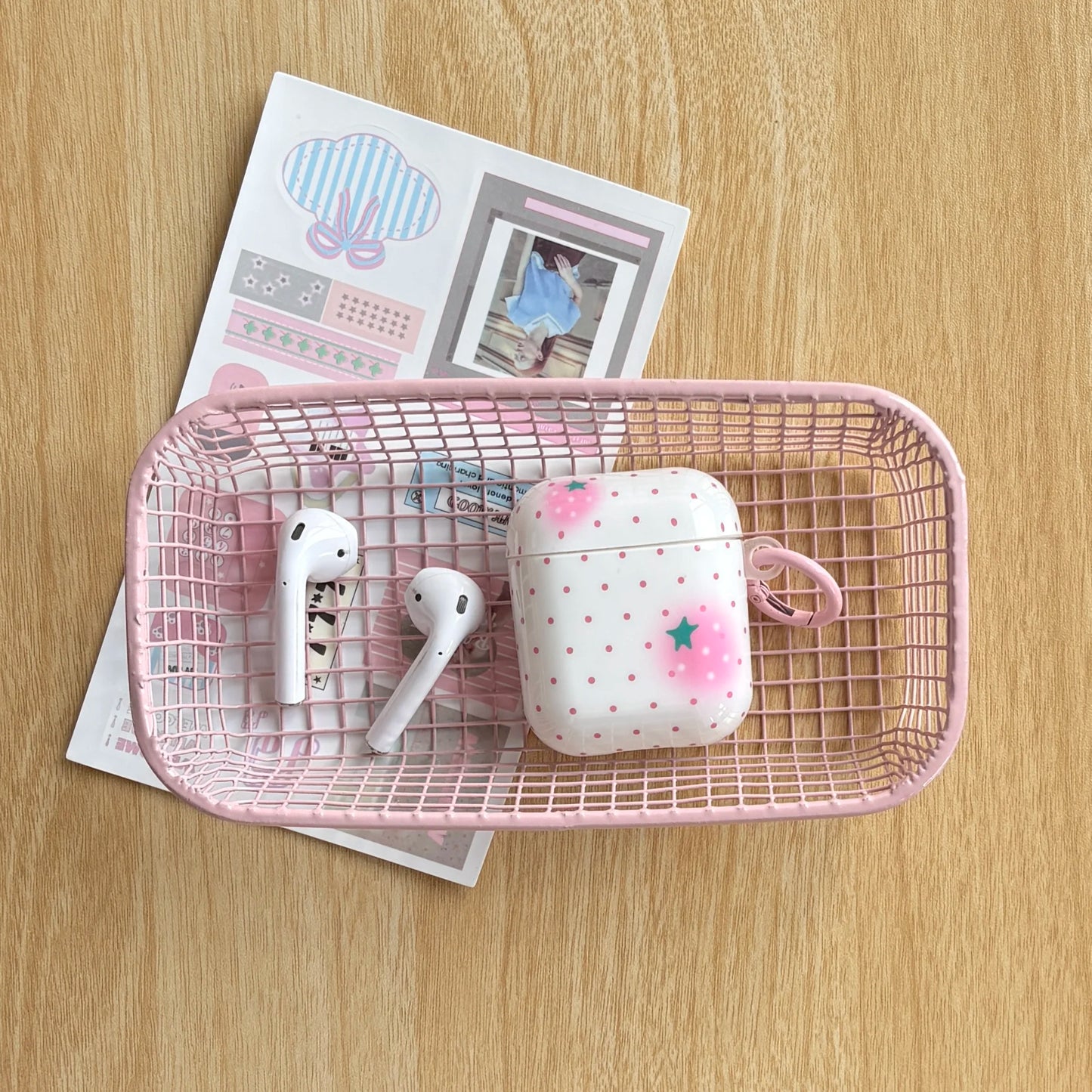 Full-Screen Pink Polka Dot Strawberry Pattern Glossy White Earphone Case with Pink Ring Cover for AirPods 1 2 3 4 Pro 2 Pro 3