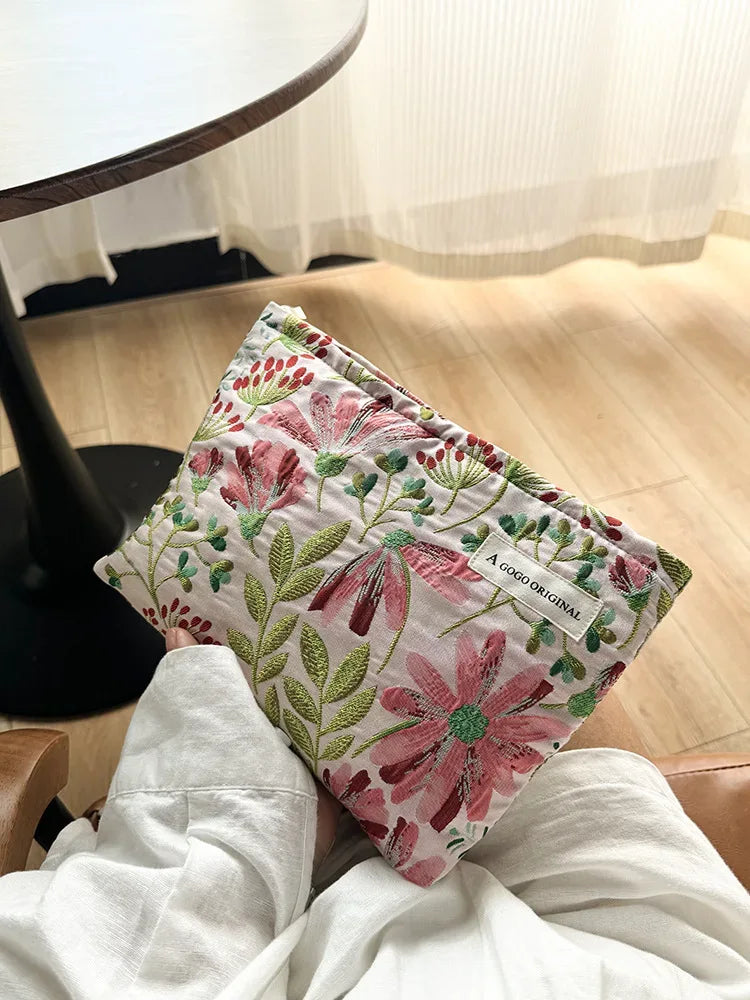 Ins Floral Cosmetic Bag Women Clutch Bag Makeup Bags Portable Skincare Storage Bags Toilet Bag Makeup Pouch Travel Organizer
