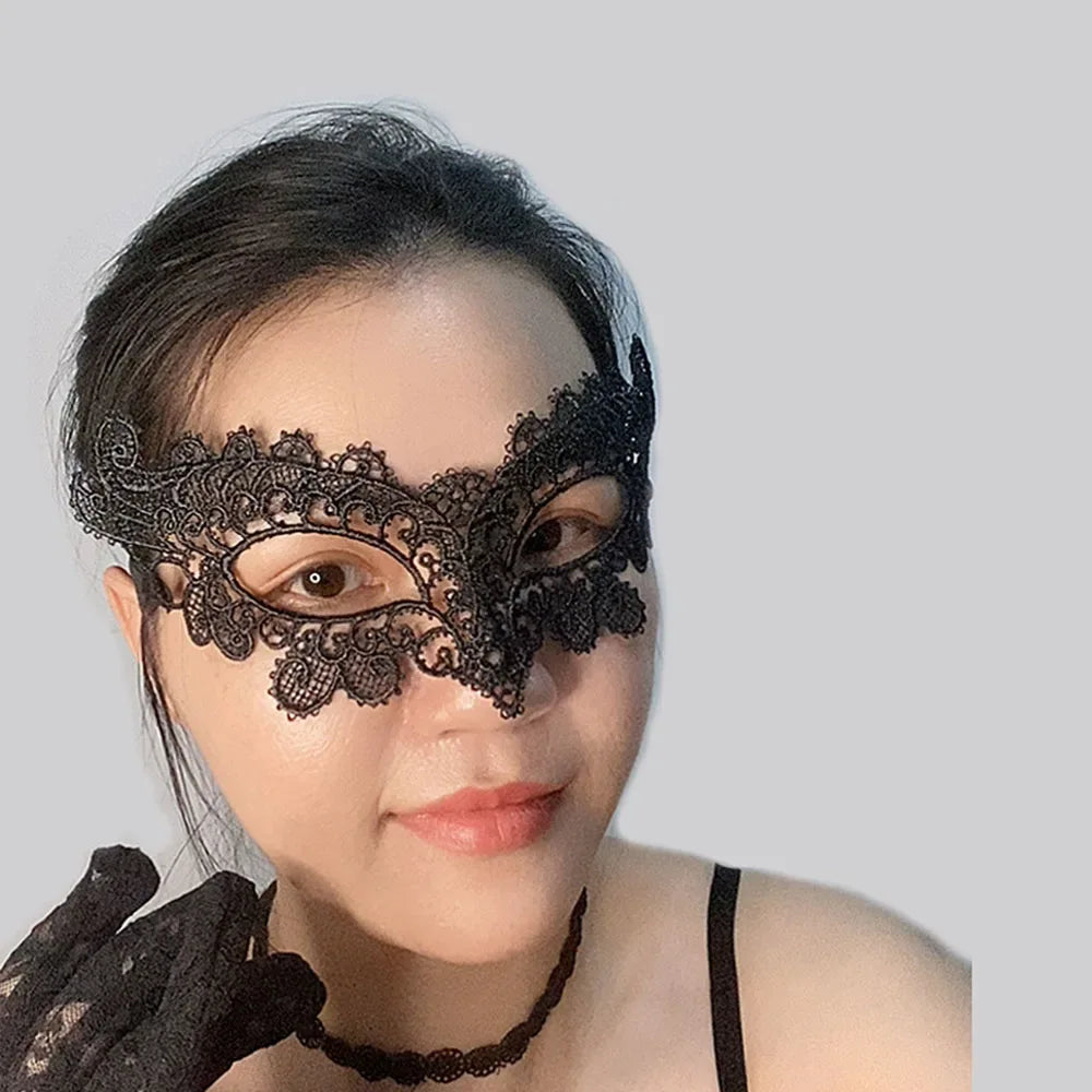 Halloween Mask Sexy Lace Velvet Material Mask Party Prom Costume Masquerade Mask Unisex Halloween Gifts Black Eye Mask Cosplay