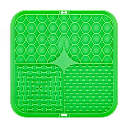 Pet Lick Silicone Mat Dogs Pet Slow Food Plate for Dog Bathing Distraction Silicone Dog Sucker Food Training Dog Feeder Supplies