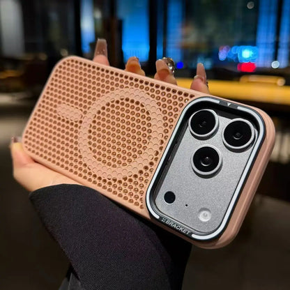 Camera mount mesh cooling case for iPhone 17 Pro Max 15 17 Pro 14 13 12 16 Pro Max For Magsafe wireless charging Shockproof cove
