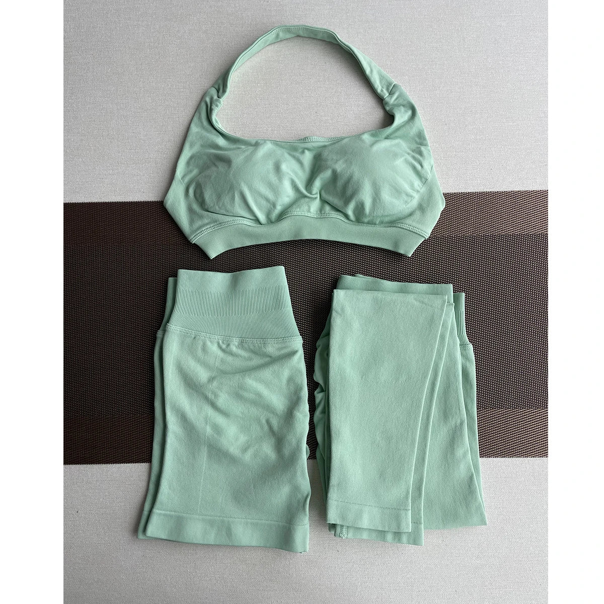 2 Pieces Yoga Gym Set Women Seamless Strappy Yoga Bra High Waist Workout Scrunch Shorts Sports Set Fitness Clothes Sportswear