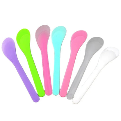 10 Pcs/lot 13cm Facial Mask Stick Cosmetic Spatula Scoop DIY Face Mask Spoon Beauty Makeup Sticks Mud Mixing Tools Makeup Tools