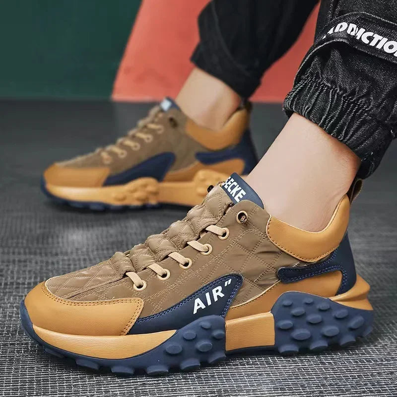 Men's Breathable Low-Top Dad Shoes with Thick Sole Comfortable Running Sneakers Korean Style Spring Season Sport Shoes