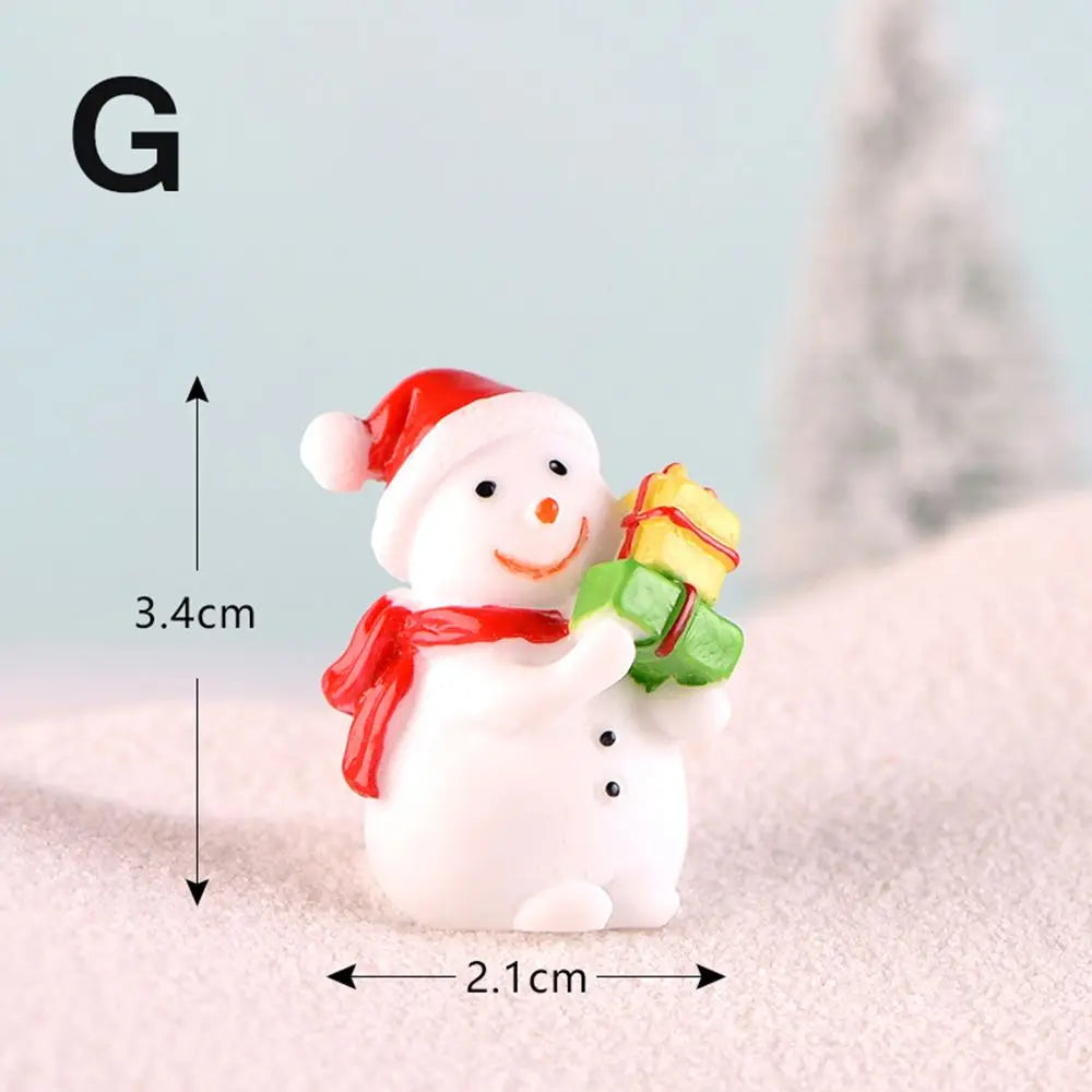 Gift Box Snowman Terrarium Dollhouse Fairy Garden Figures Micro Landscape Ornaments Figurines Christmas Miniature