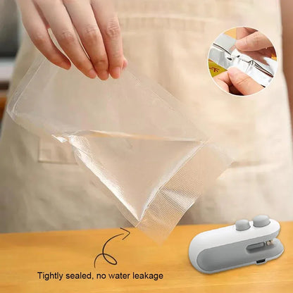 Mini Sealing Machine 2IN1 Heat Sealer Storage Bag Package Plastic Food Sealer USB Rechargable Clip Bag Handheld Food Heat Sealer