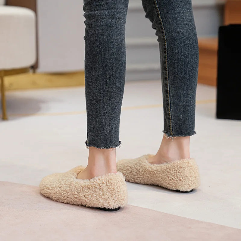 Big Size 43 Women Lambswool Slippers Winter Sheep Fur Shoes Ladies Flat Cotton Slides Home Pantuflas Daily Slip On Furry Mules