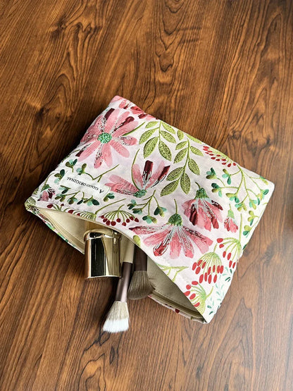 Ins Floral Cosmetic Bag Women Clutch Bag Makeup Bags Portable Skincare Storage Bags Toilet Bag Makeup Pouch Travel Organizer