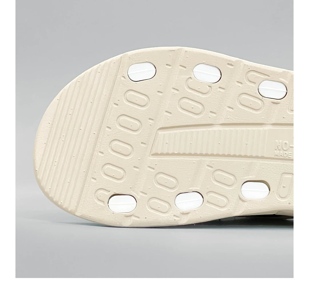 Air Cushion Slippers Summer Men Sandals Thick Sole Beach Slippers Flats Cloud Slides Sports Slippers Outdoor Man Sneaker Shoes