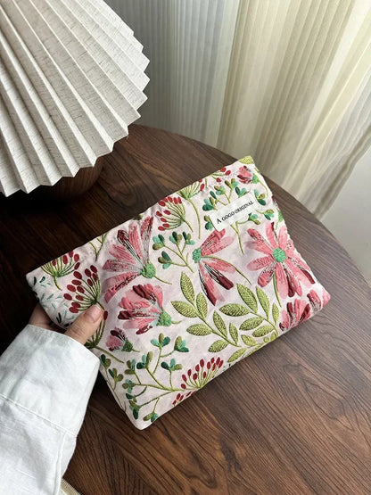 Ins Floral Cosmetic Bag Women Clutch Bag Makeup Bags Portable Skincare Storage Bags Toilet Bag Makeup Pouch Travel Organizer