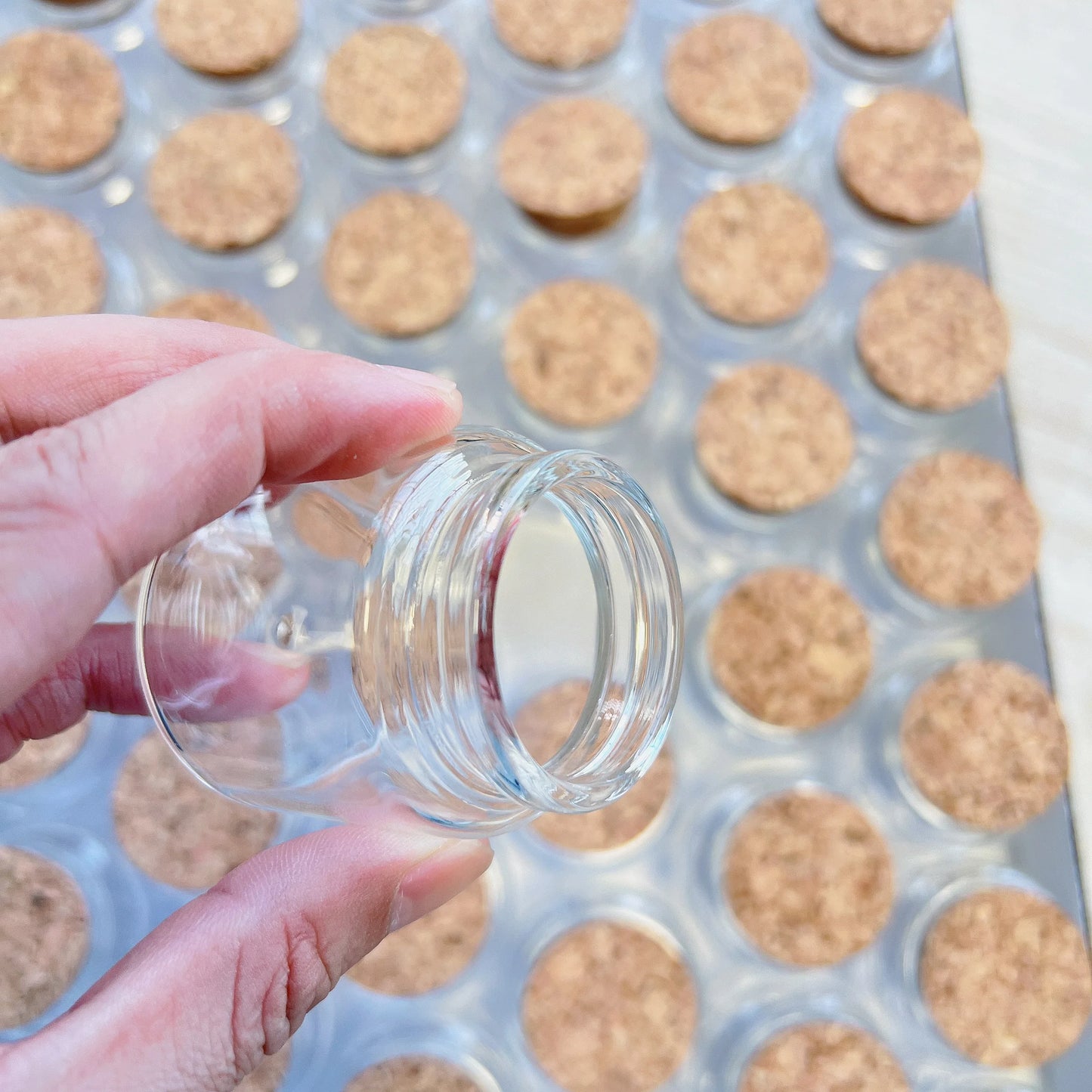 6pcs 12pcs 33x47x50mm Glass Bottles Clear Drifting Christmas Small Cork Stoppers Wedding Jars Birthday Party 50ml Wishing Bottle