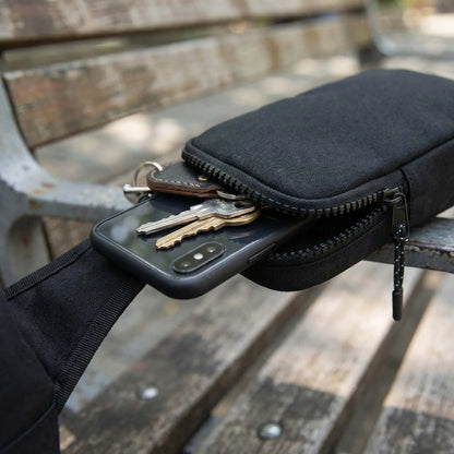 Outdoor Water Cup Pocket Portable Water Bottle Bag Insulated Cup Holder with Pockets for Phone, Keys Water Cup Protective Cover