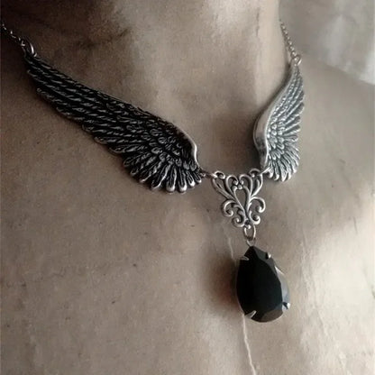Gothic Silver Plated Heart Angel Wings Necklace Pendant Halloween Wedding Party Holiday Gift for Men and Women Daily Jewelry