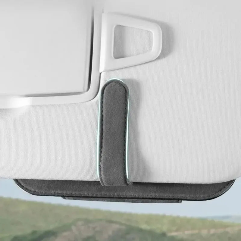 Car Storage Tools Sun Visor Glasses Holder Multi-functional Wear-Resistant Auto Sunglasses Holder Cowhide Car Storage Box