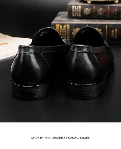 Vintage Top Layer Genuine Leather Slip on Loafers Breathable Moccasins Driving Design Casual Cowhide Shoes for Men