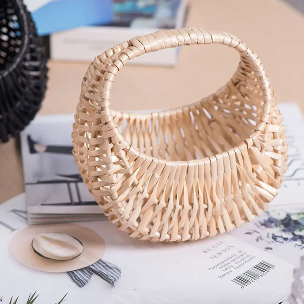Willow Woven Hand-held Flower Basket DIY Flower Basket Picnic Rattan Basket Storage Basket Photography Props Holiday Gift Basket