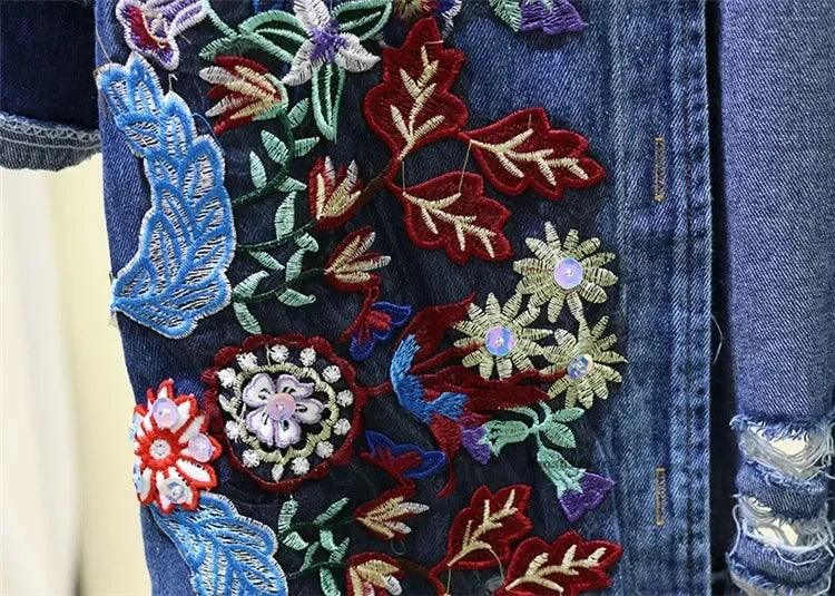 Spring Autumn Loose Vintage Flower Embroidered Denim Jacket Women Single-breasted Casual Raw Fringe Hole Jeans Jackets Female