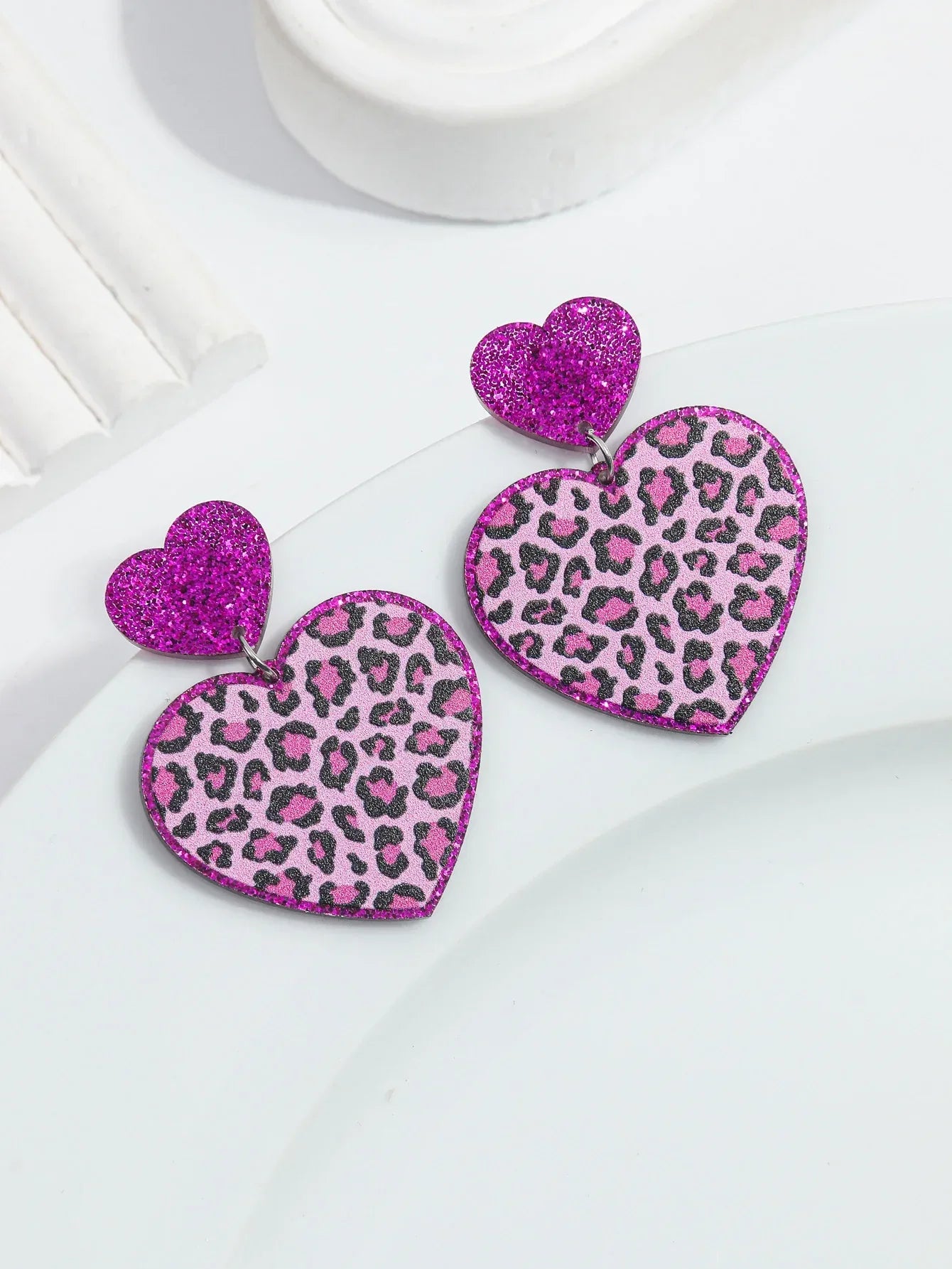 New Purple Glitter Leopard Heart Acrylic Dangle Earrings for Women Trendy Love Hanging Earring Jewelry Valentine's Day Gifts