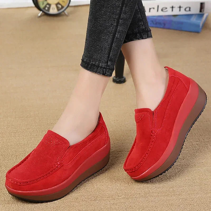 Creepers Platform Shoes Women Flats Women Loafers Spring Autumn Casual Suede Leather Shoes Ladies Moccasins Slip On Plus Size 42