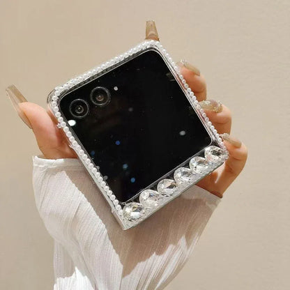 Luxury Crystal Pearl Elegant Butterfly Diamond Strap Phone Case Cover For Motorola Razr 50 60 40 Moto 2023 2024 2025 Plus Ultra